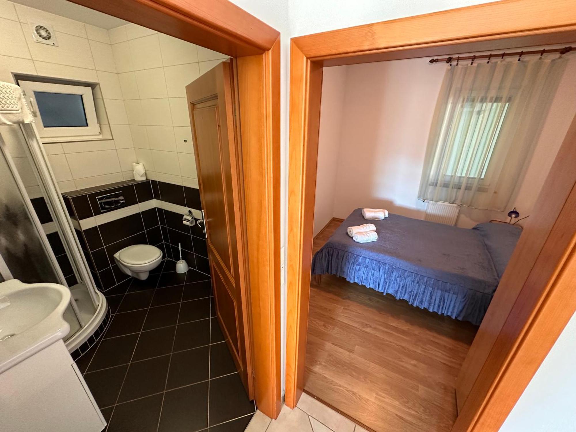 Apartments Suster Stari Trg ob Kolpi Kültér fotó