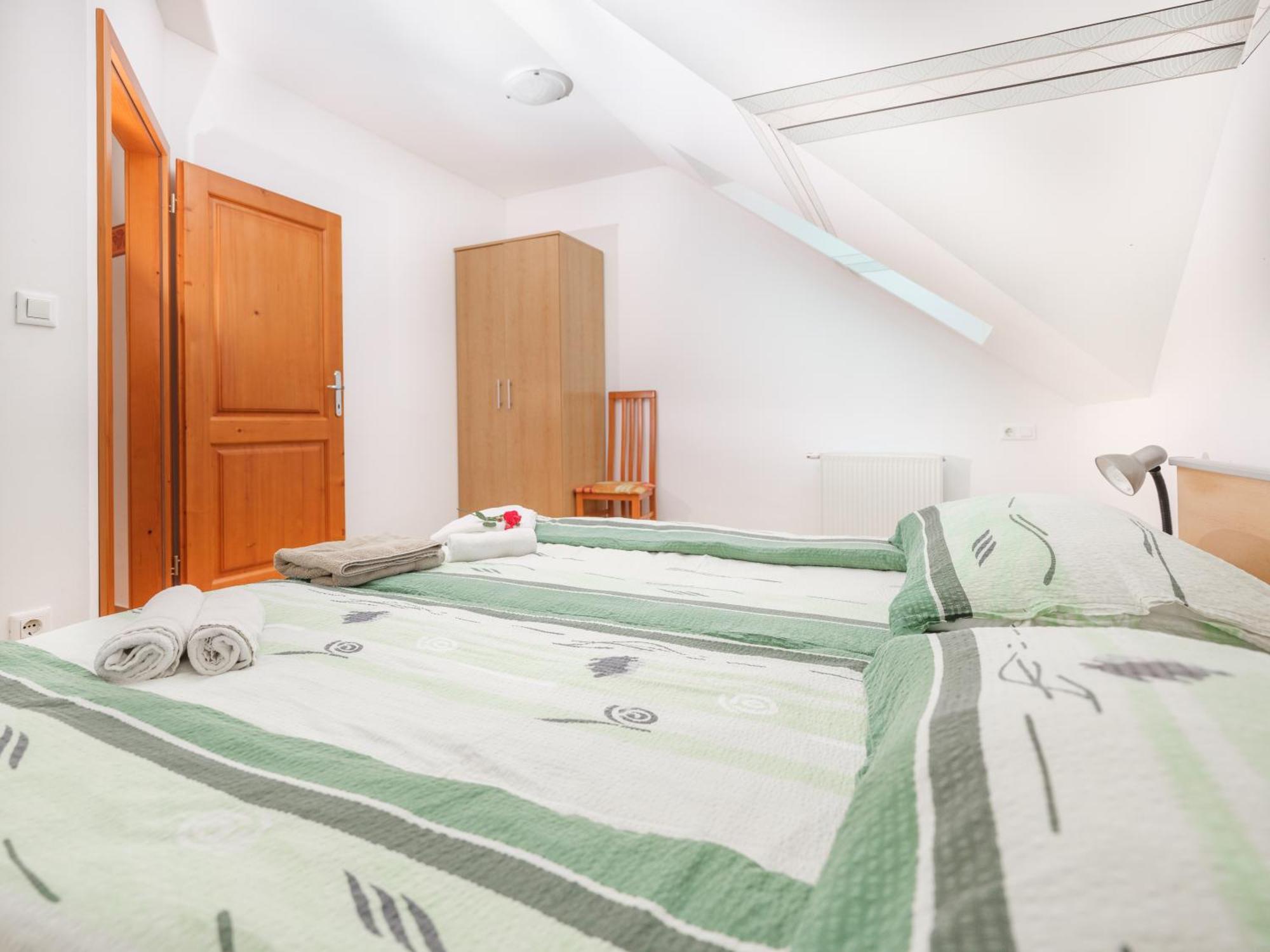 Apartments Suster Stari Trg ob Kolpi Kültér fotó