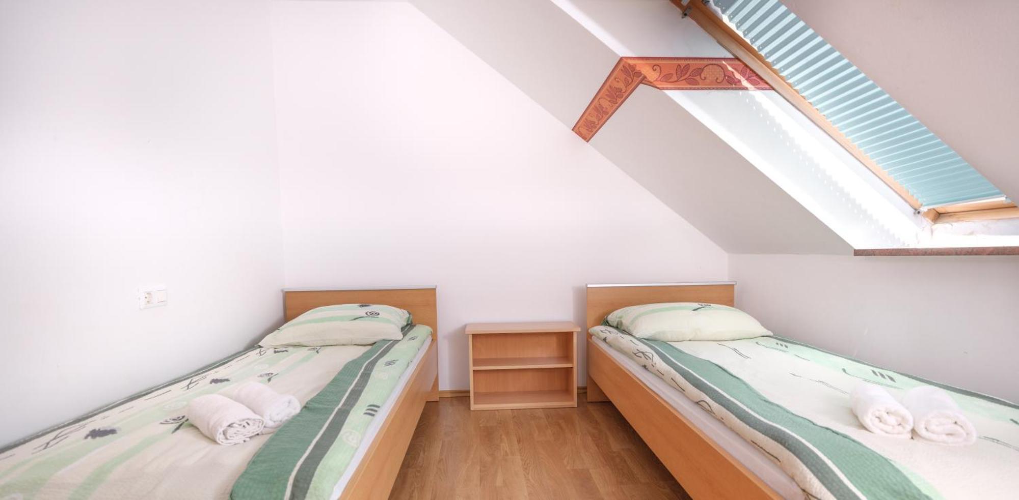 Apartments Suster Stari Trg ob Kolpi Szoba fotó