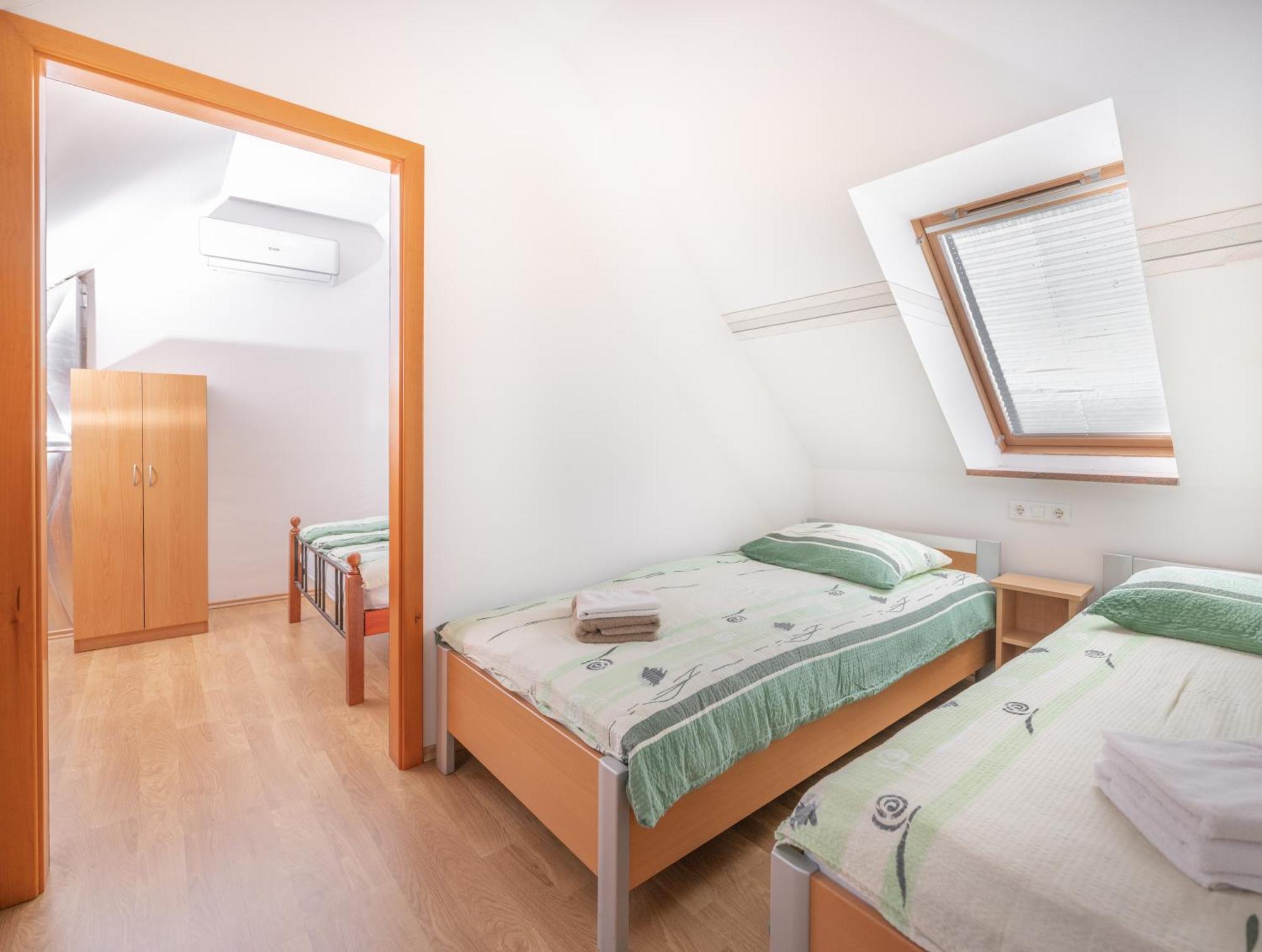 Apartments Suster Stari Trg ob Kolpi Kültér fotó