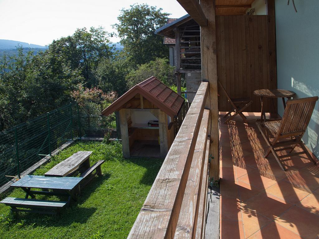 Apartments Suster Stari Trg ob Kolpi Kültér fotó
